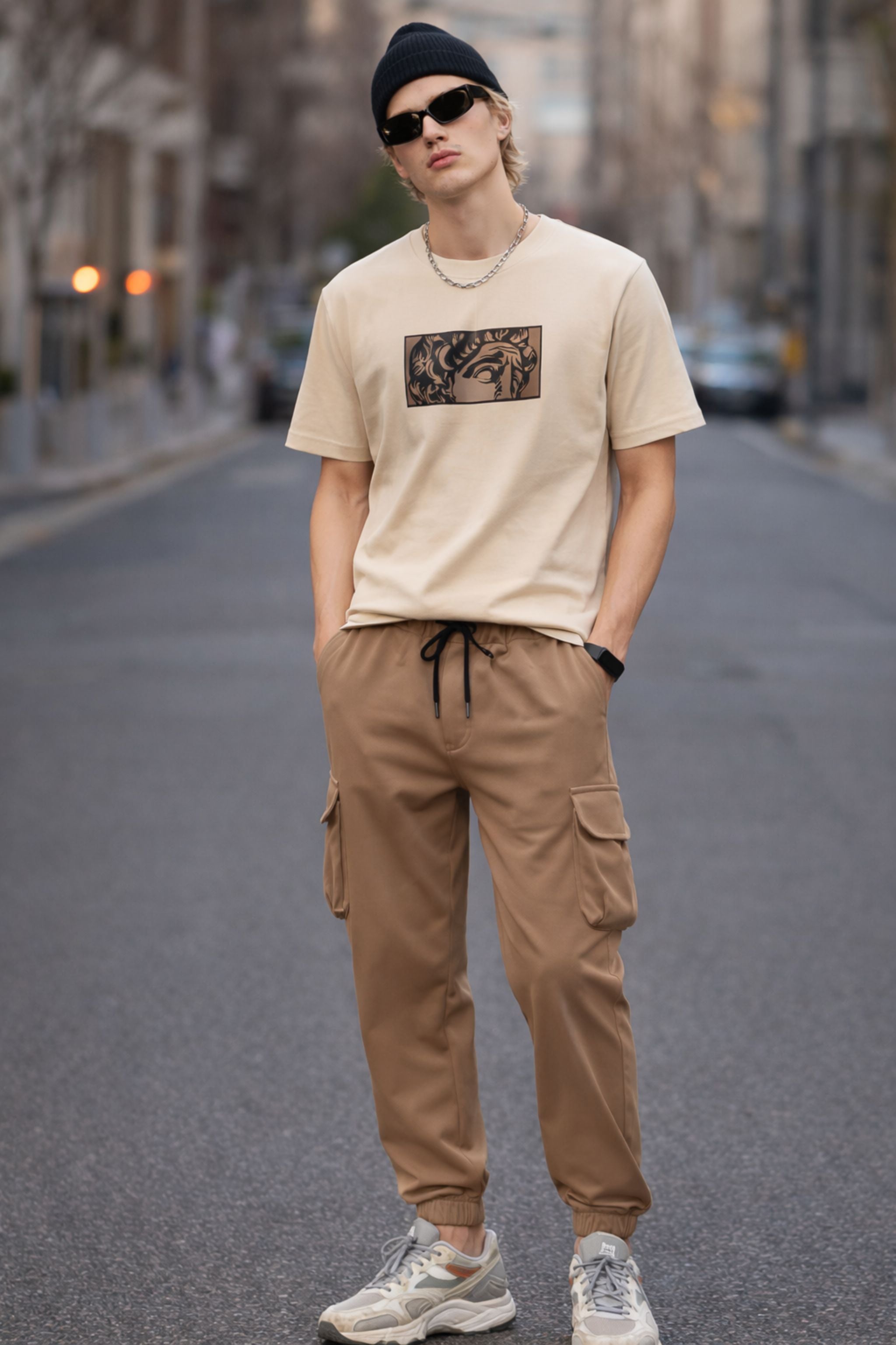 Men Beige Graphic T-Shirt & Cargo Jogger Co-Ord Set