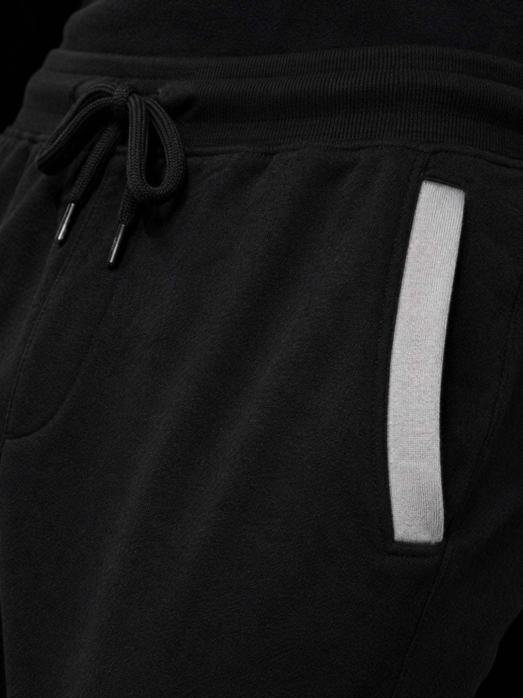Men's Solid Black Regular Fit Joggers