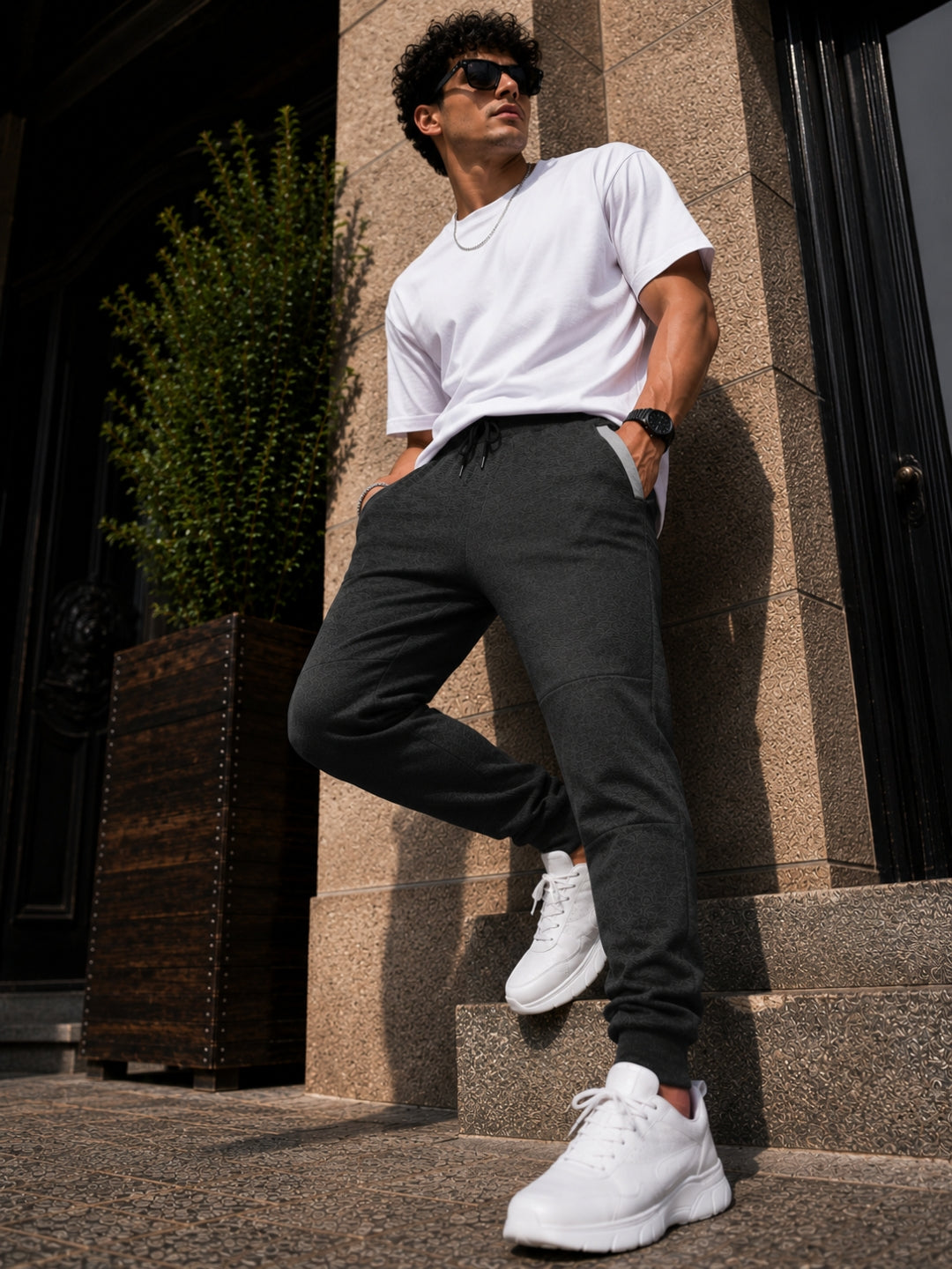 Men's Solid Charcoal Regular Fit Joggers