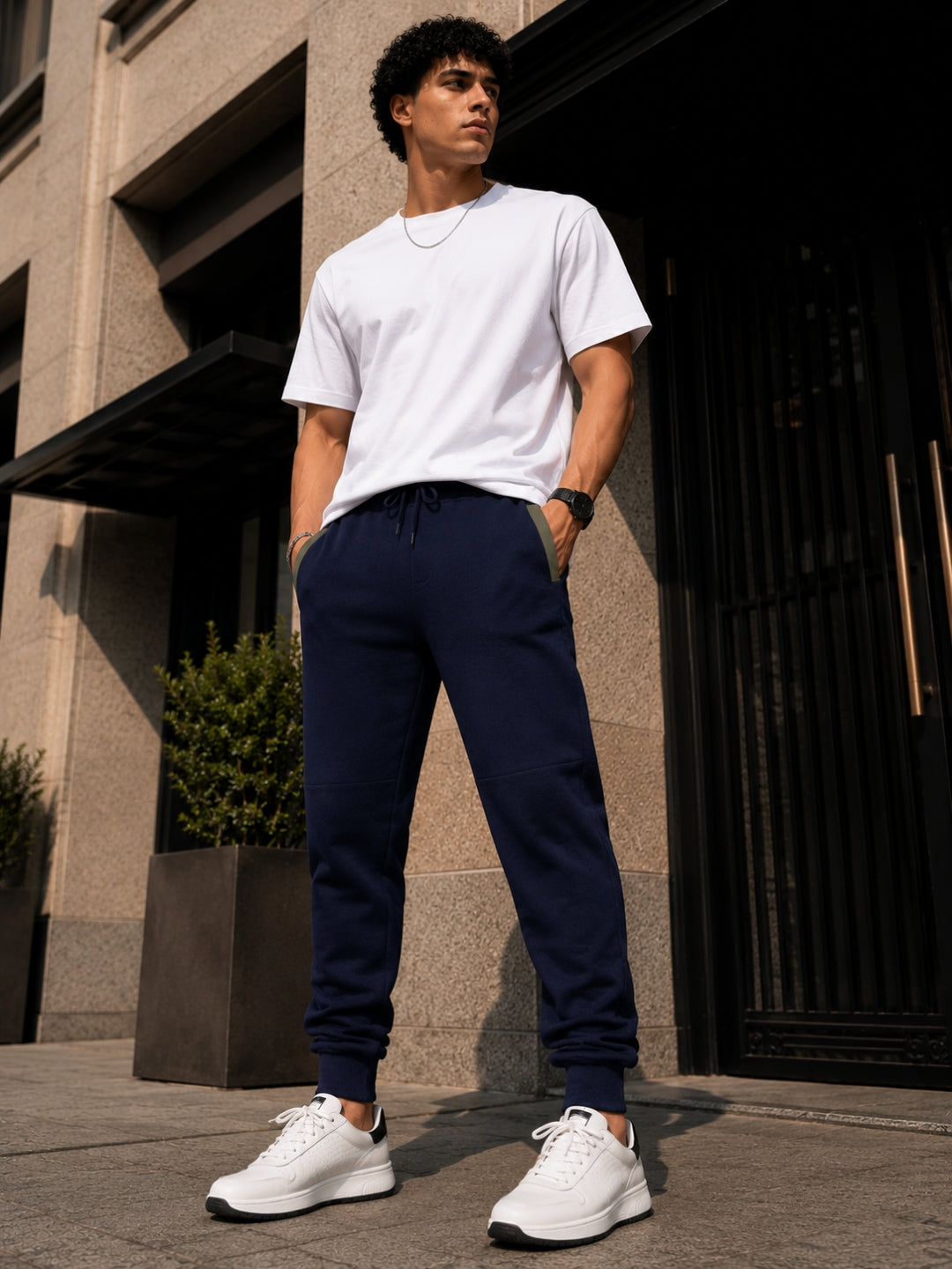 Men's Solid Navy Regular Fit Joggers