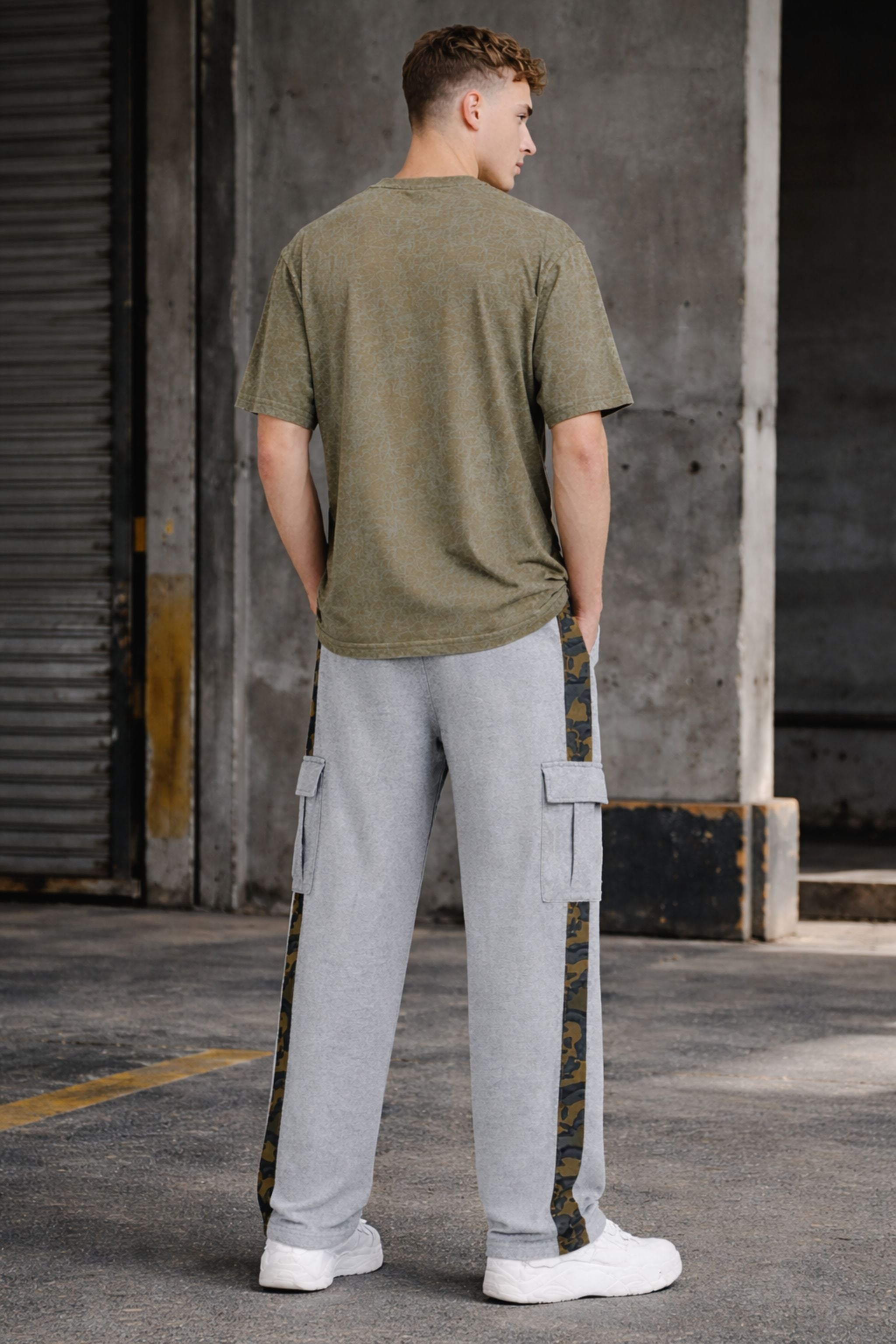 Men Olive Textured T-Shirt with Grey Cargo Joggers Co-Ord Set