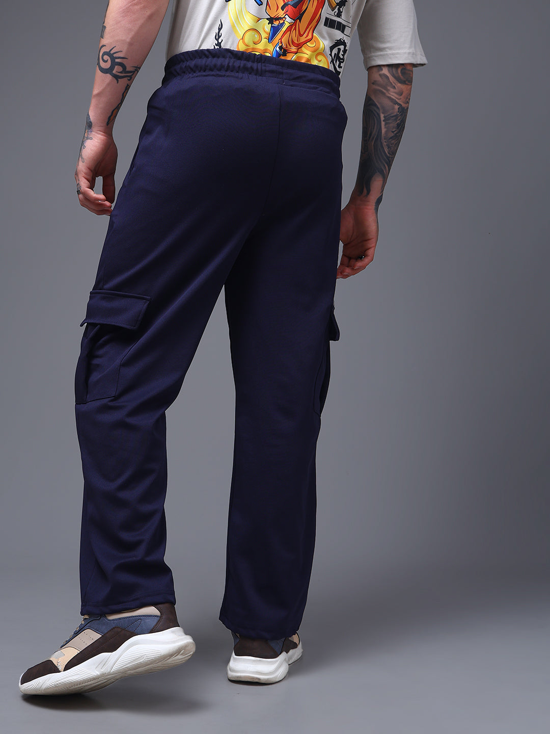 Men's Solid Navy Loose Fit Cargo Pants