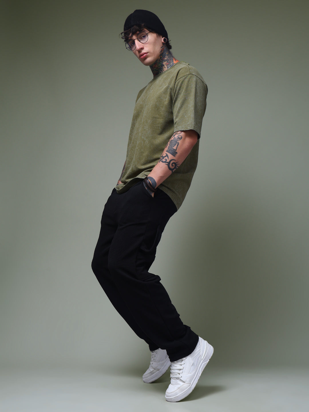Men's Oversized Acid Washed Solid Olive Tshirt