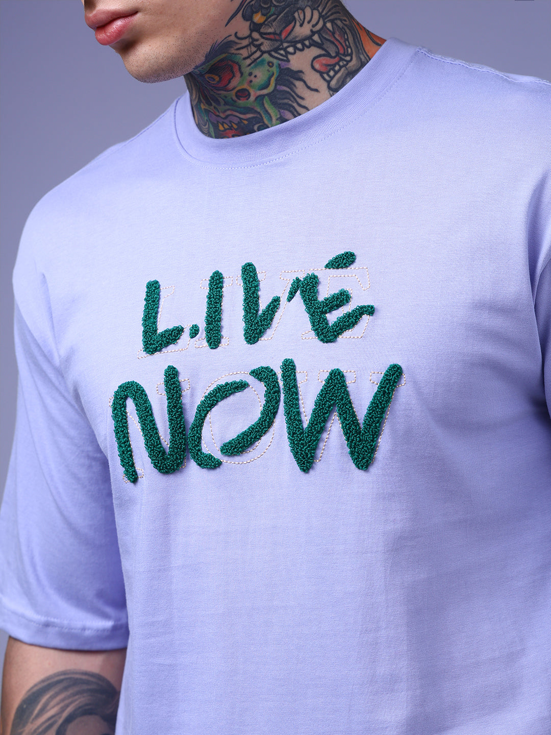 Men's Oversized Embroided Print Lilac Tshirt