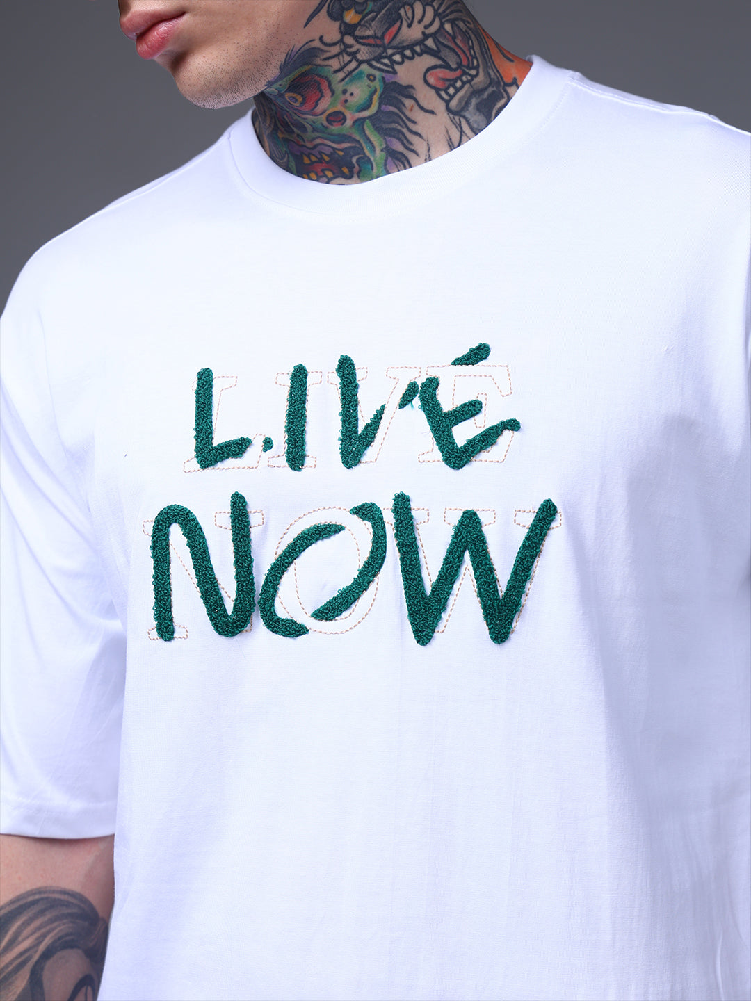 Men's Oversized Embroided Print White Tshirt