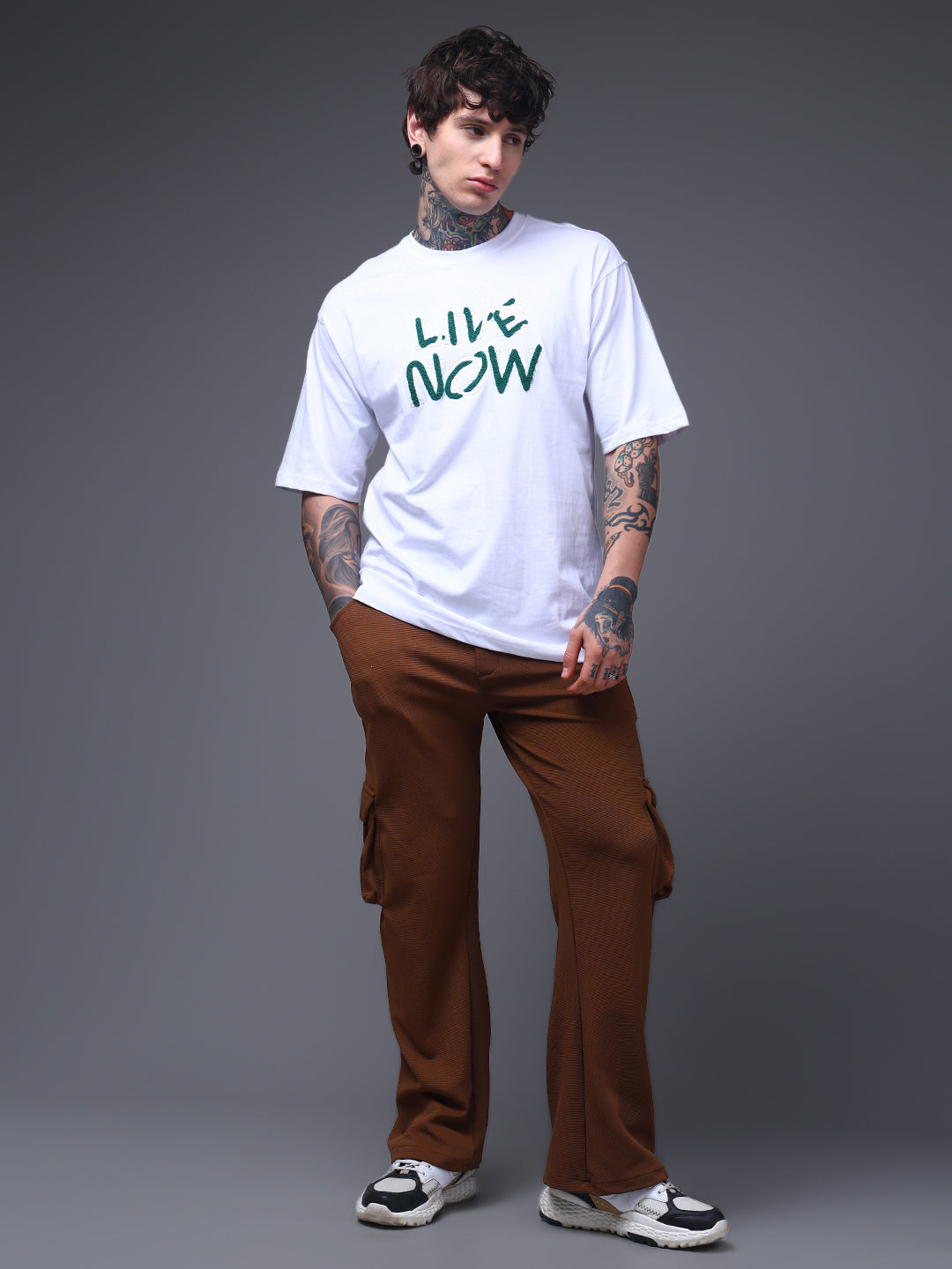 Men's Solid Brown Wide Leg Cargo Pants