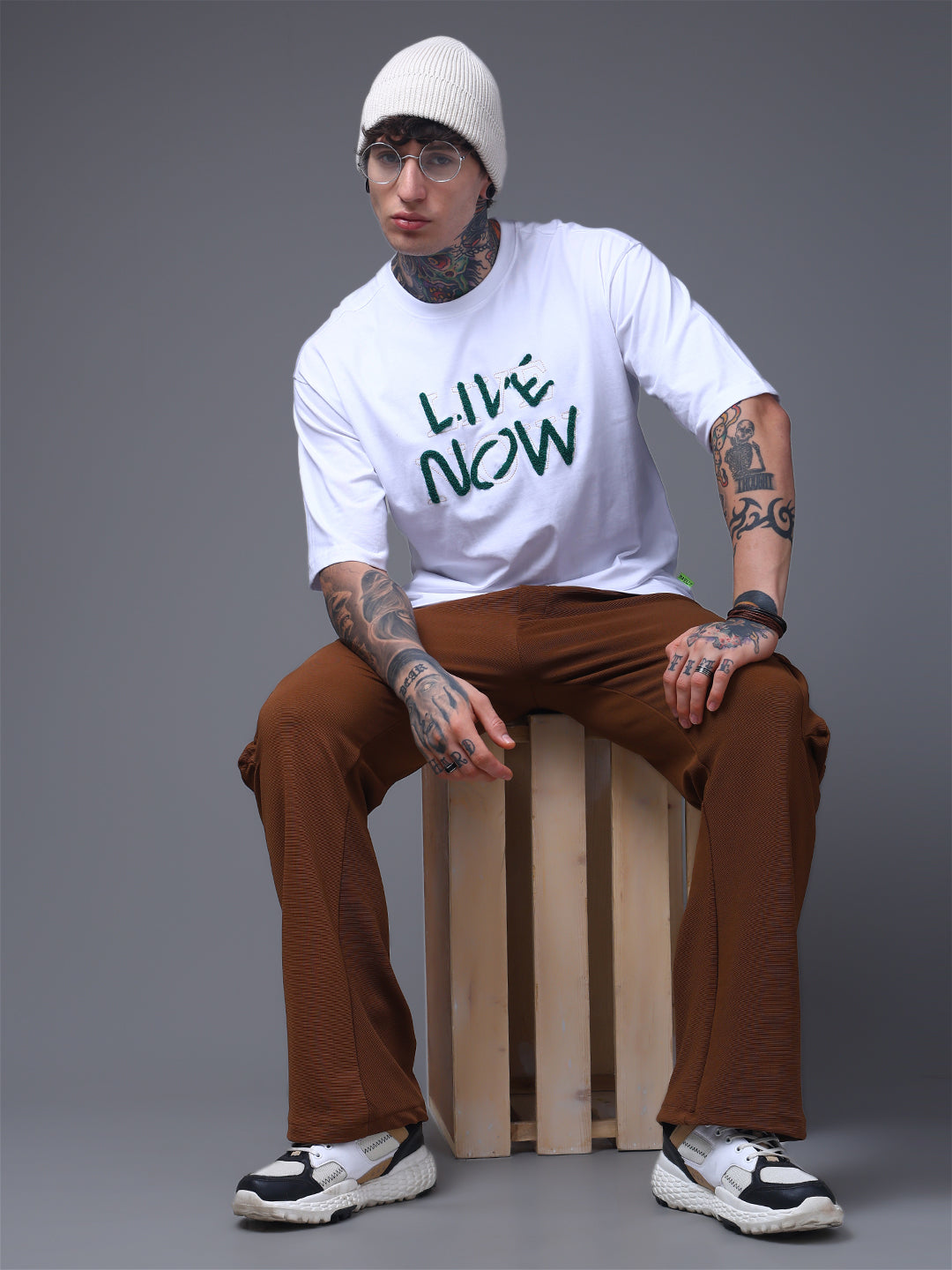 Men's Solid Brown Wide Leg Cargo Pants