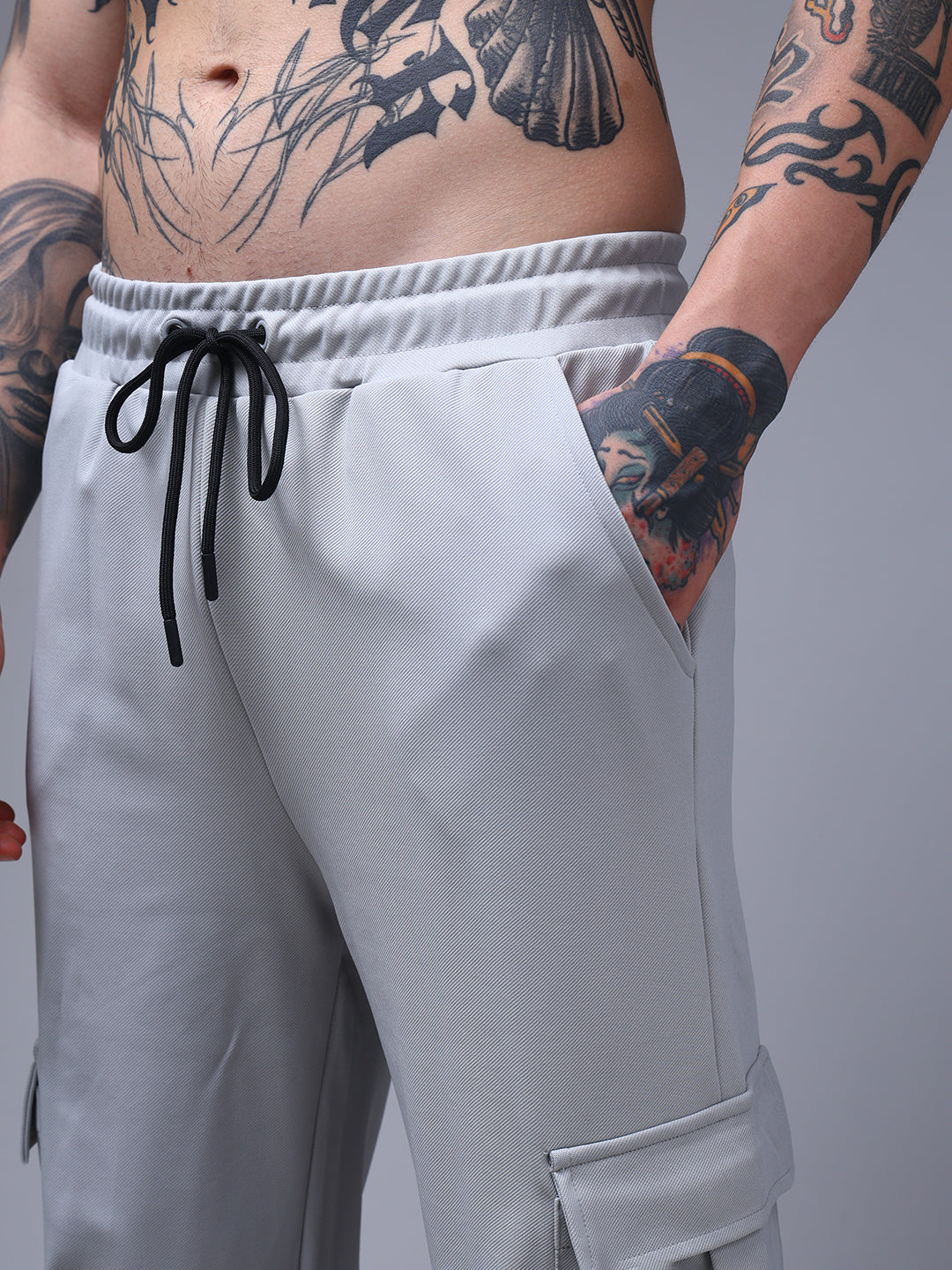 Men's Solid Ice silver Loose Fit Cargo Pants