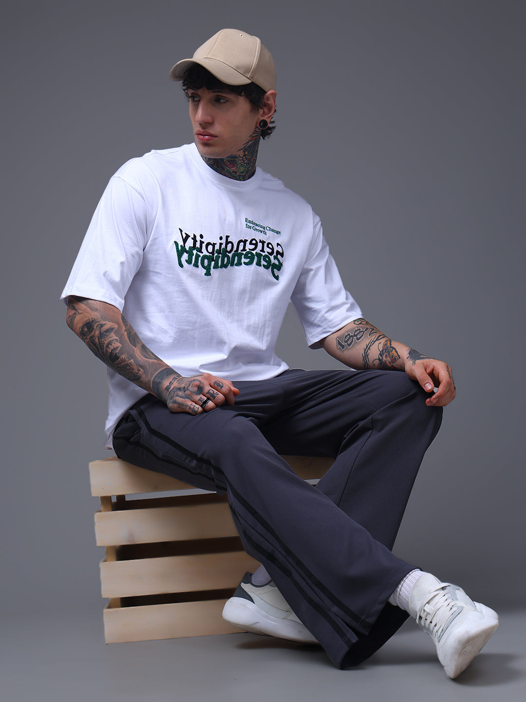 Men's Loose Fit Dark Grey Side Tape TrackPants