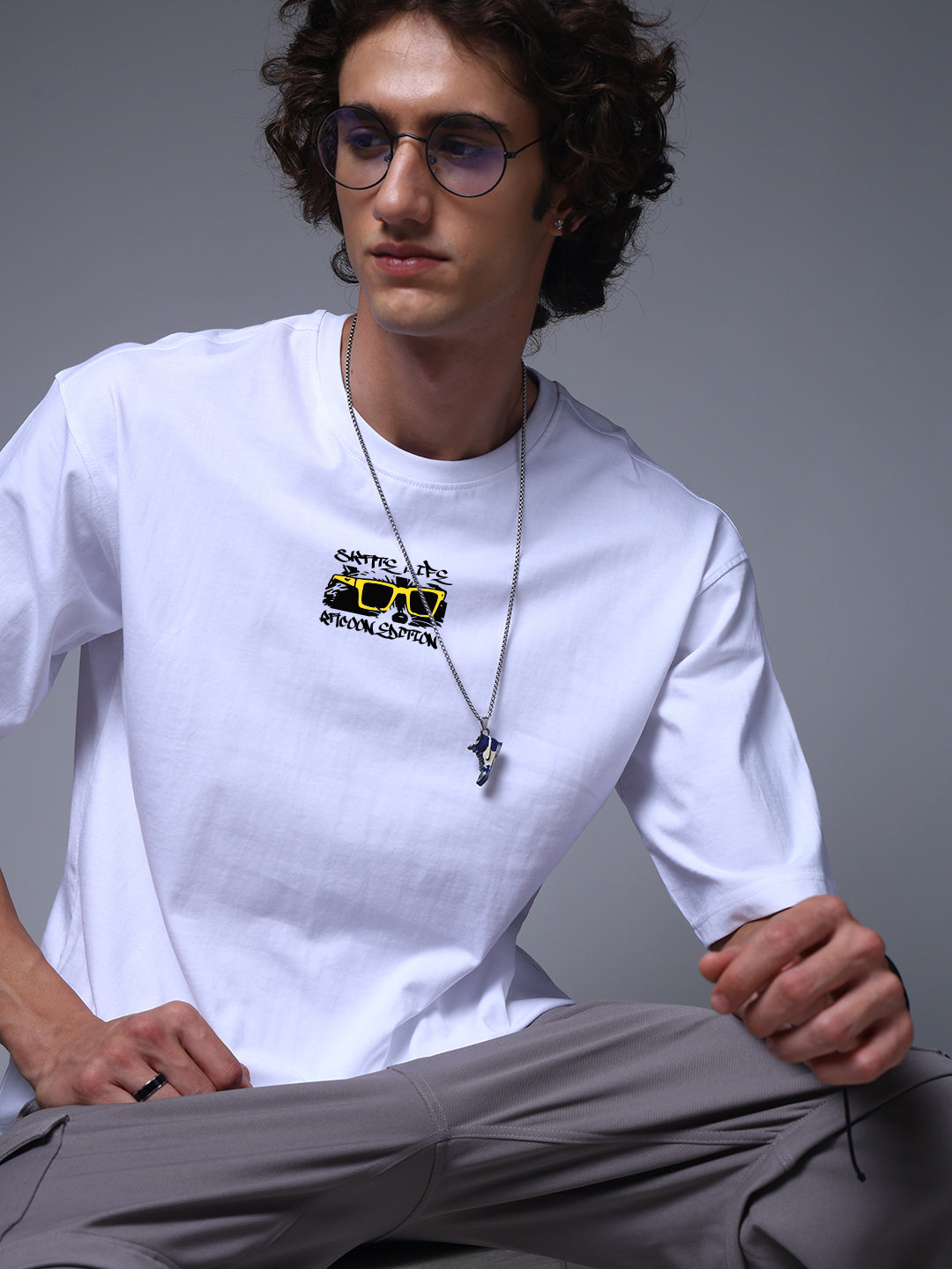 Men’s White Graphic Printed Oversized T-Shirt