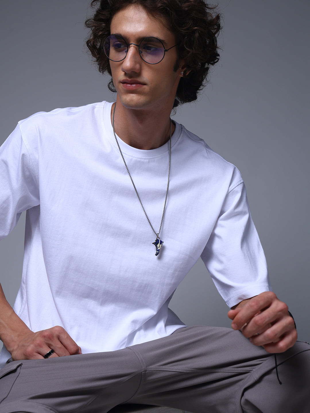 Men's Oversized Solid White Tshirt