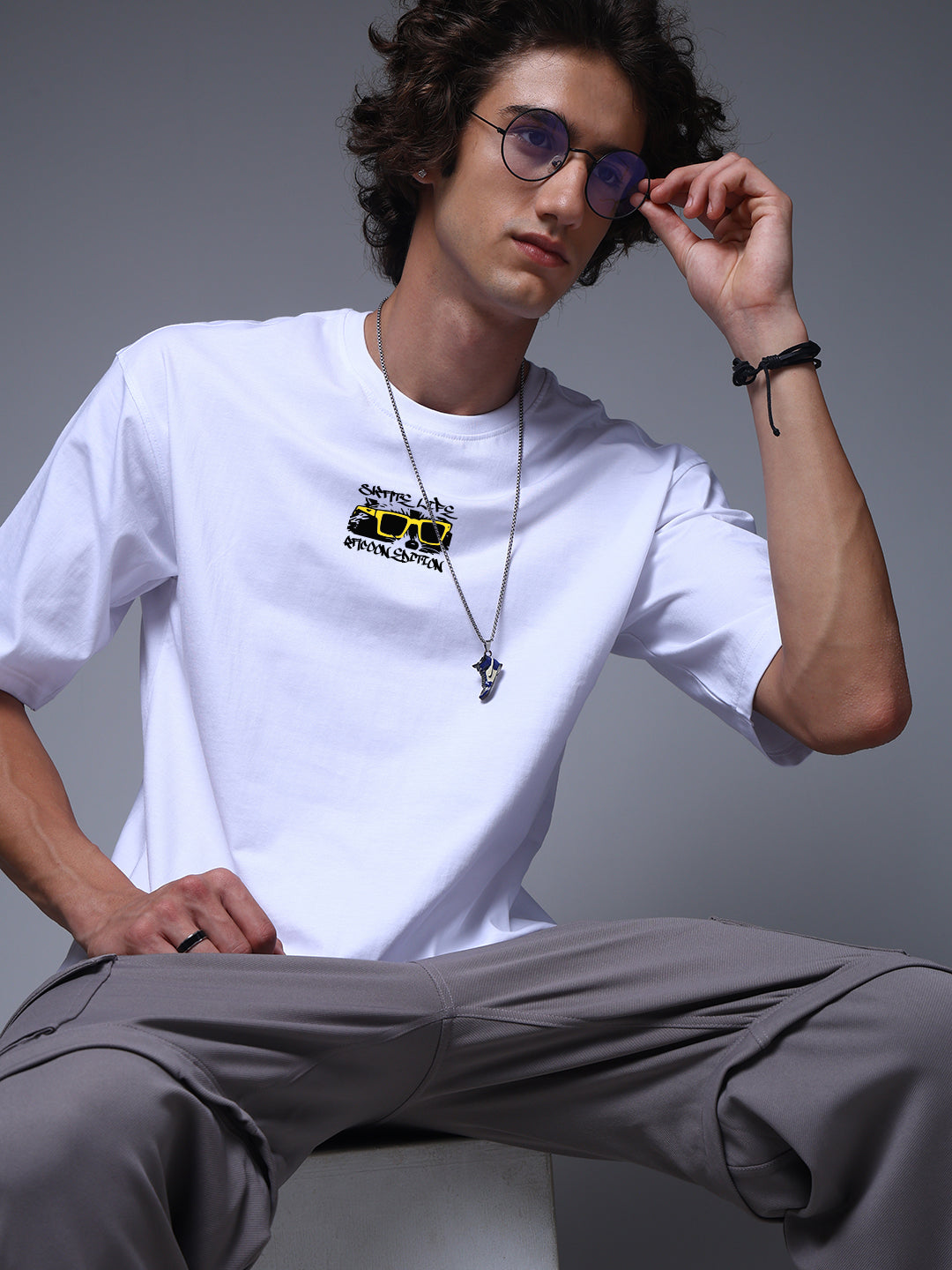 Men’s White Graphic Printed Oversized T-Shirt