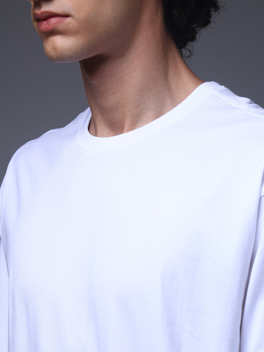 Men's Oversized Solid White Tshirt