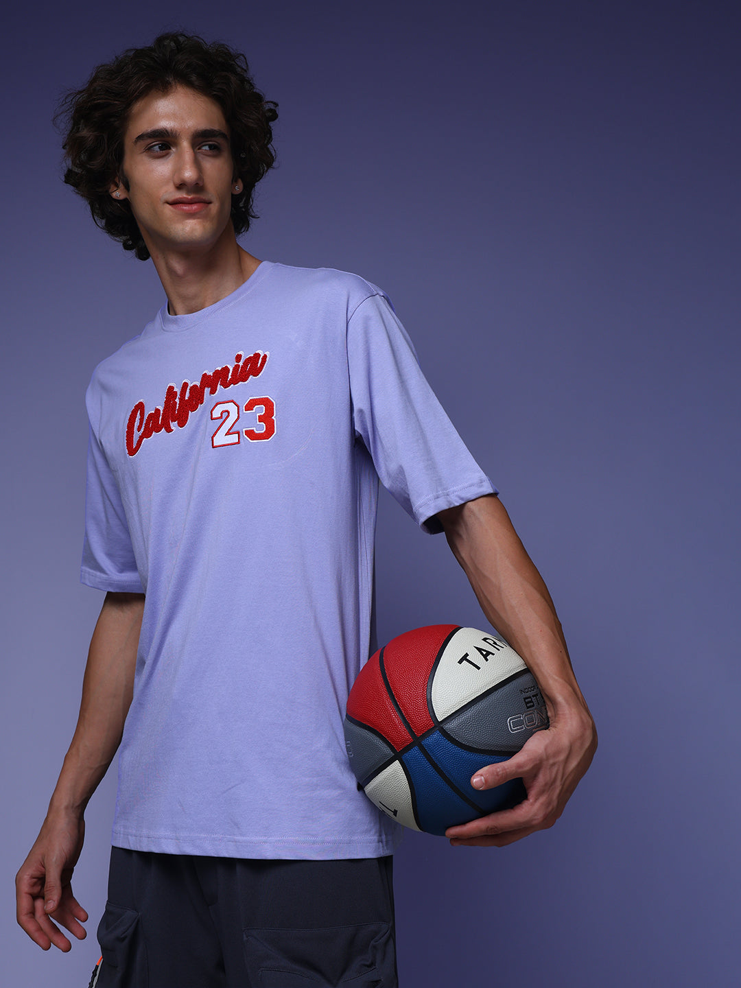 Men's Oversized Embroided Print Lilac Tshirt