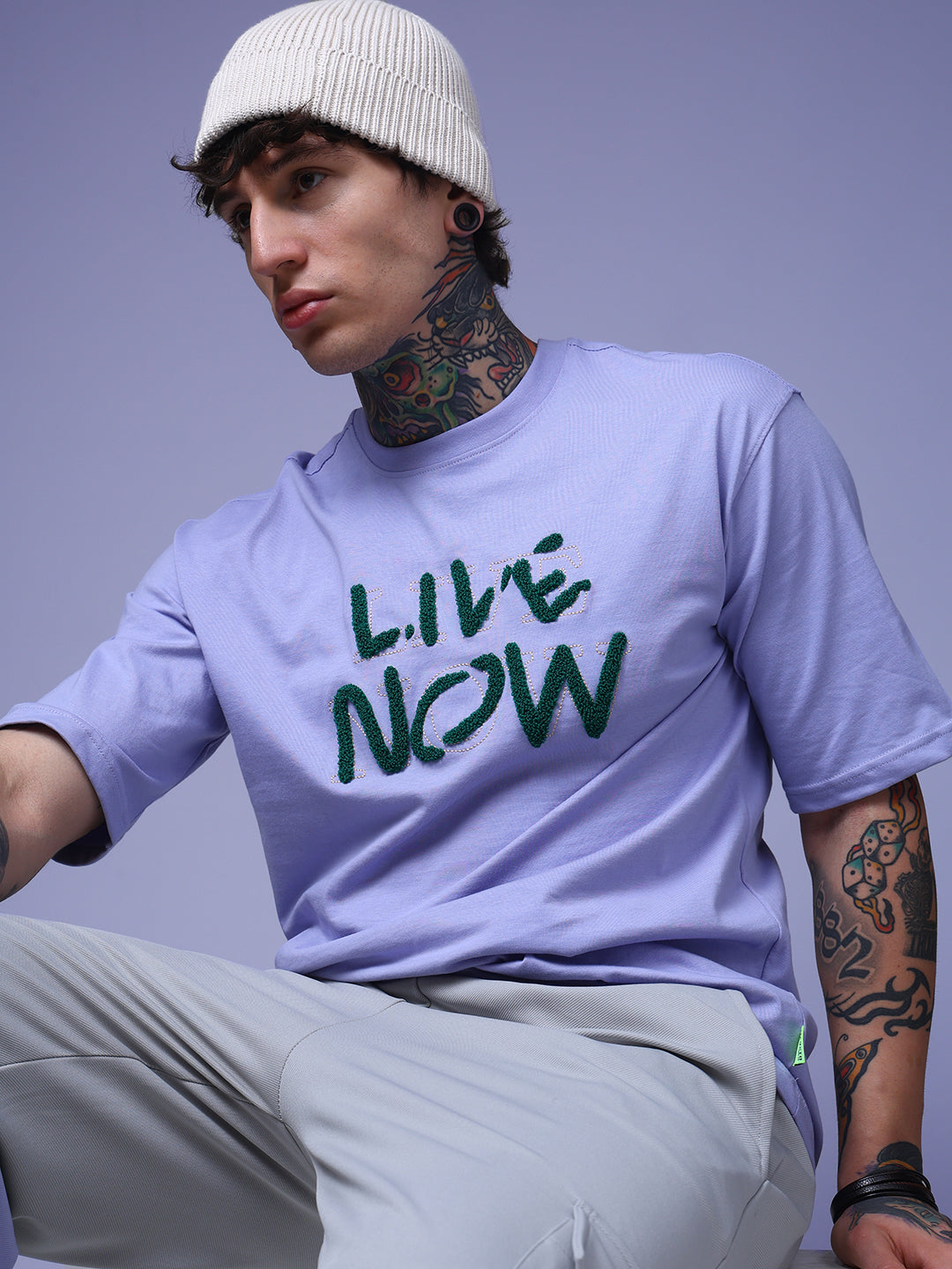 Men's Oversized Embroided Print Lilac Tshirt
