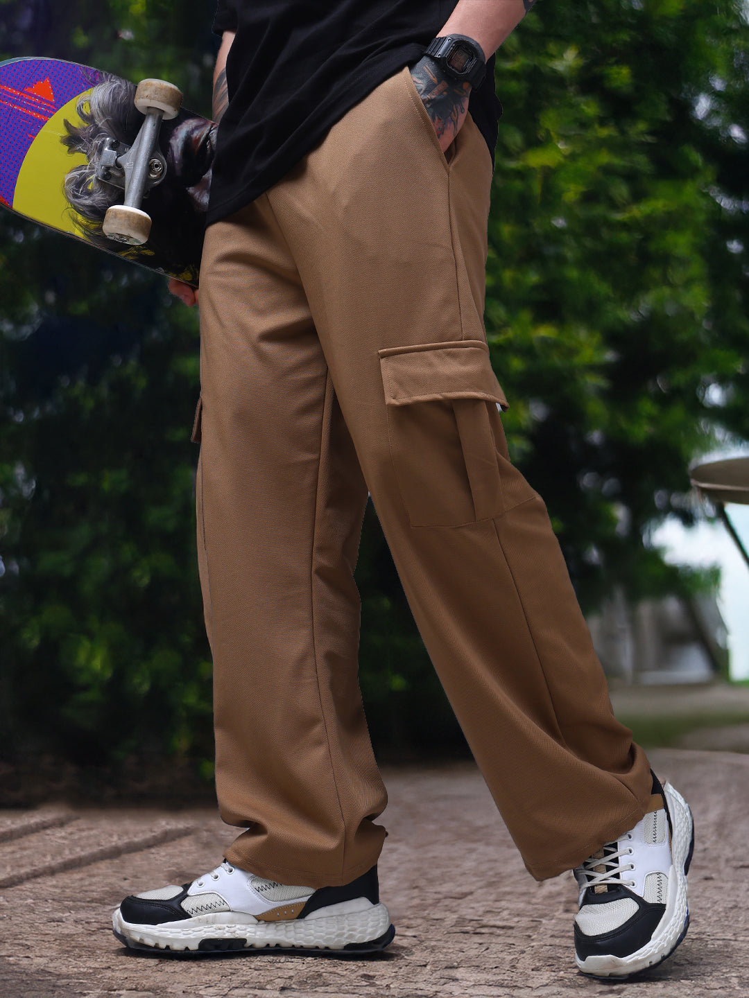 Men's Solid Brown Loose Fit Cargo Pants