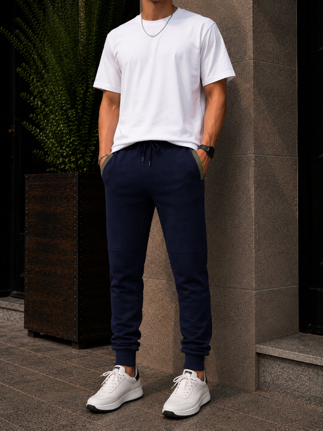 Men's Solid Navy Regular Fit Joggers