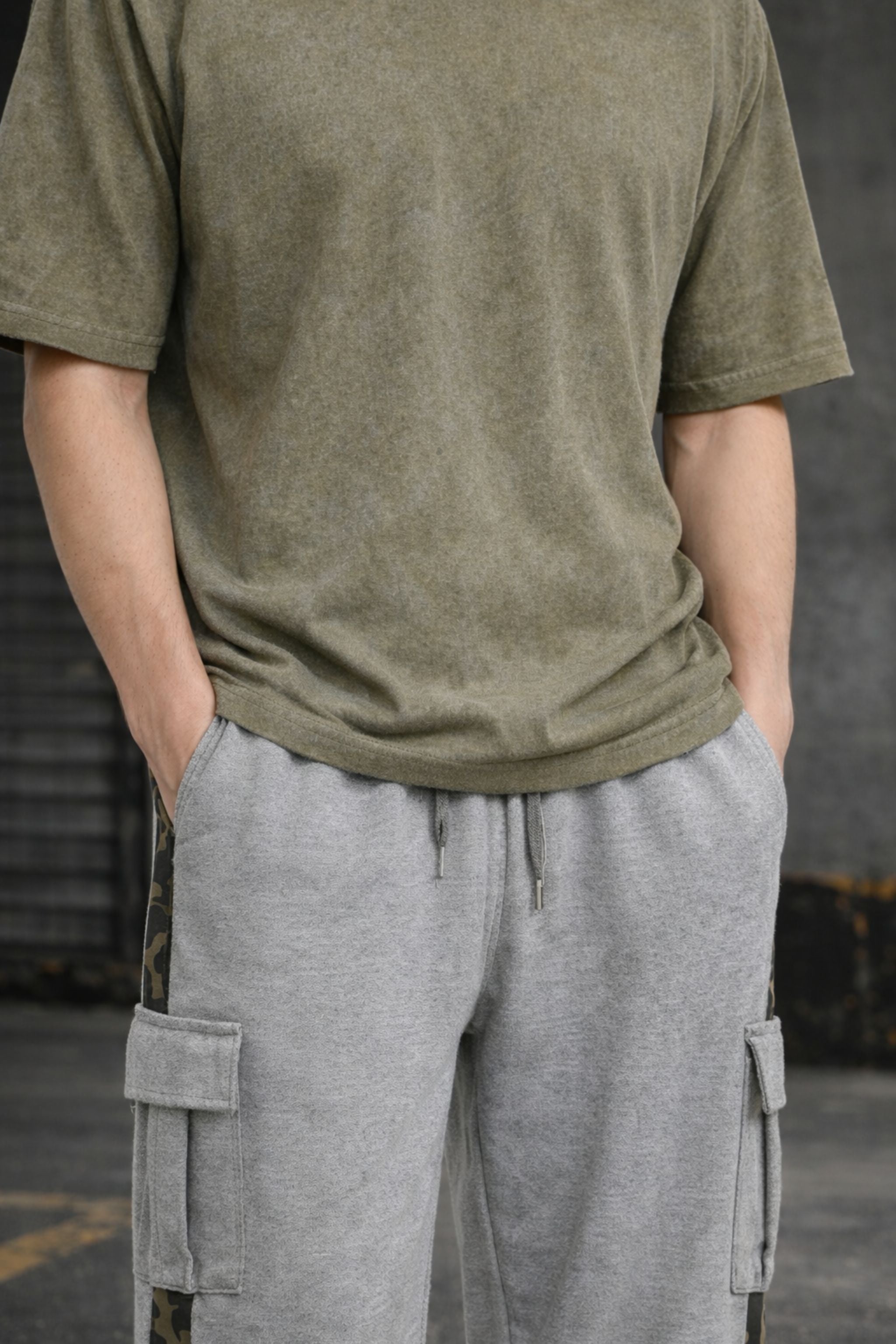 Men Olive Textured T-Shirt with Grey Cargo Joggers Co-Ord Set