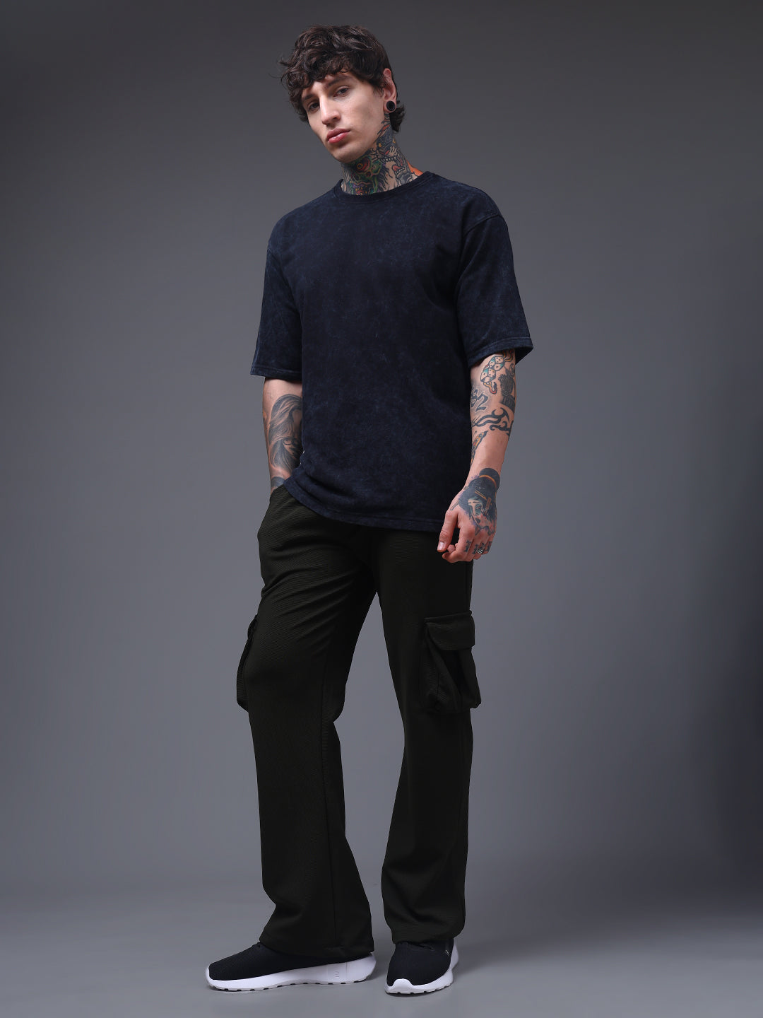 Men's Oversized Acid Washed  Solid  Black Tshirt