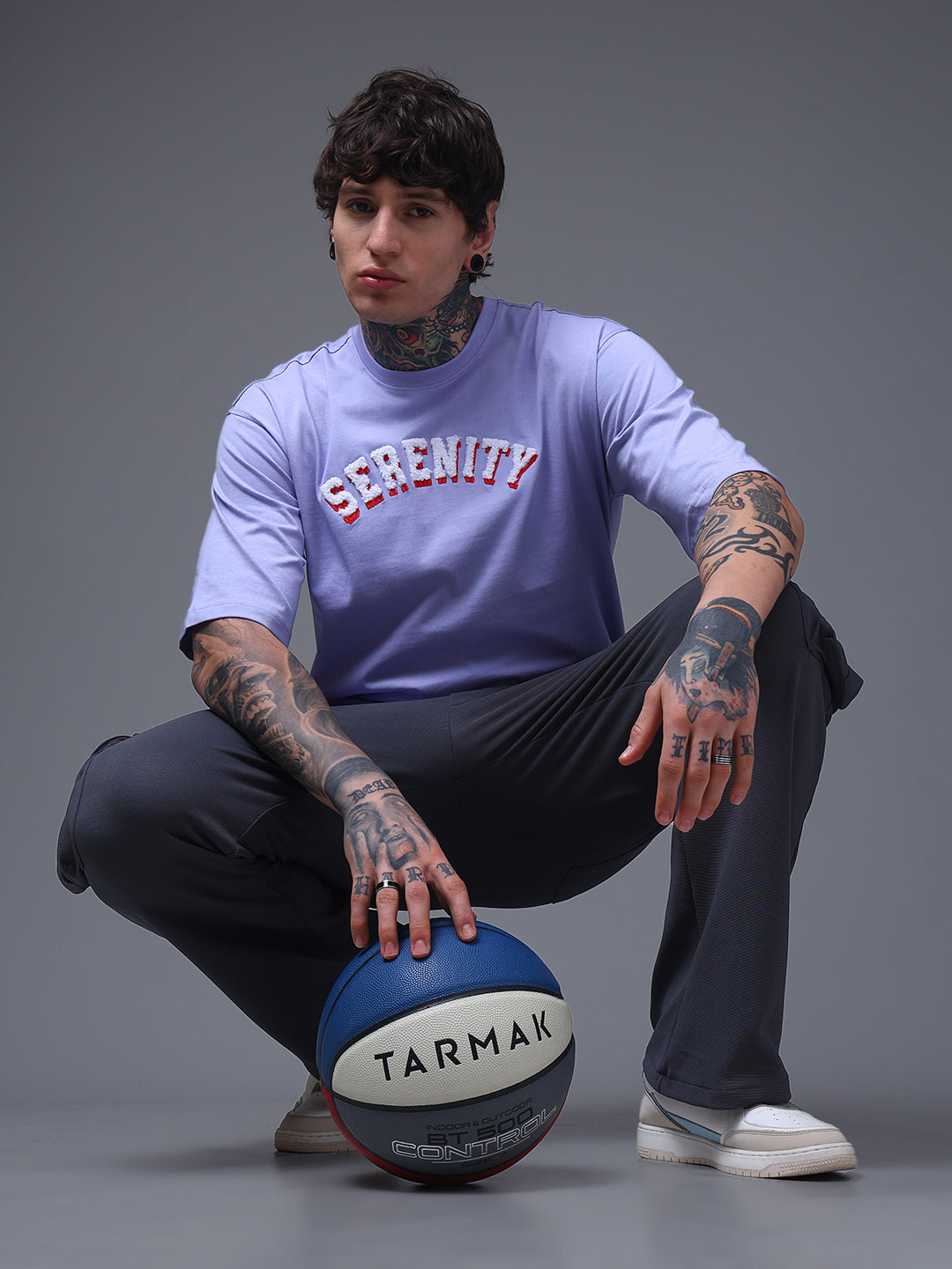 Men's Solid Dark Grey Wide Leg Cargo Pants