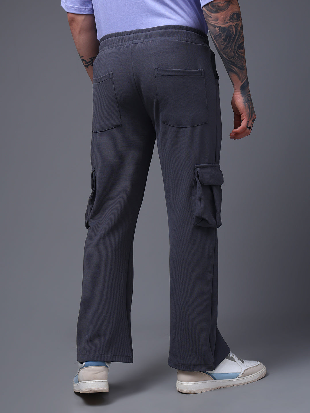 Men's Solid Dark Grey Wide Leg Cargo Pants