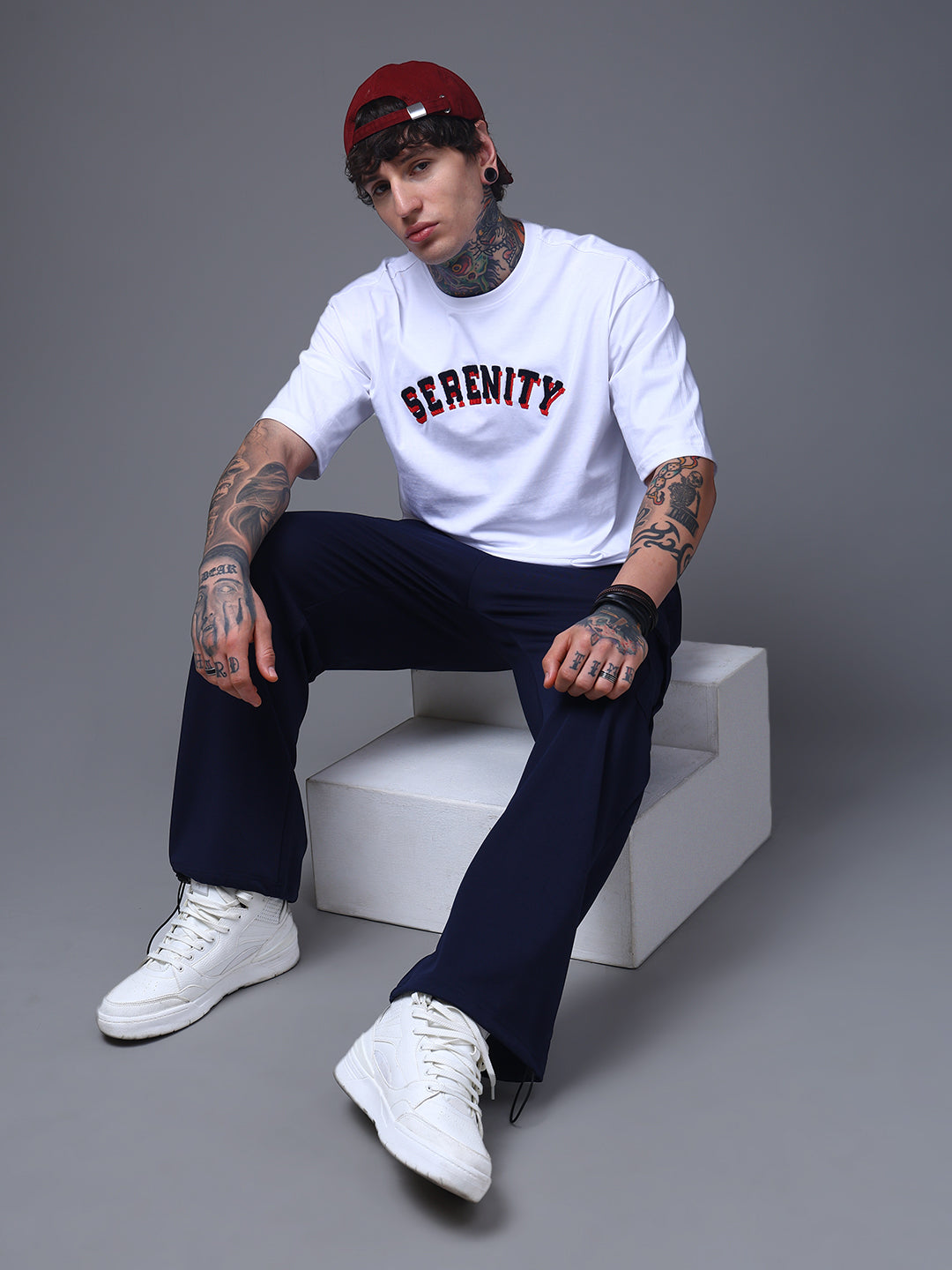 Men's Solid Navy Loose Fit Cargo Pants