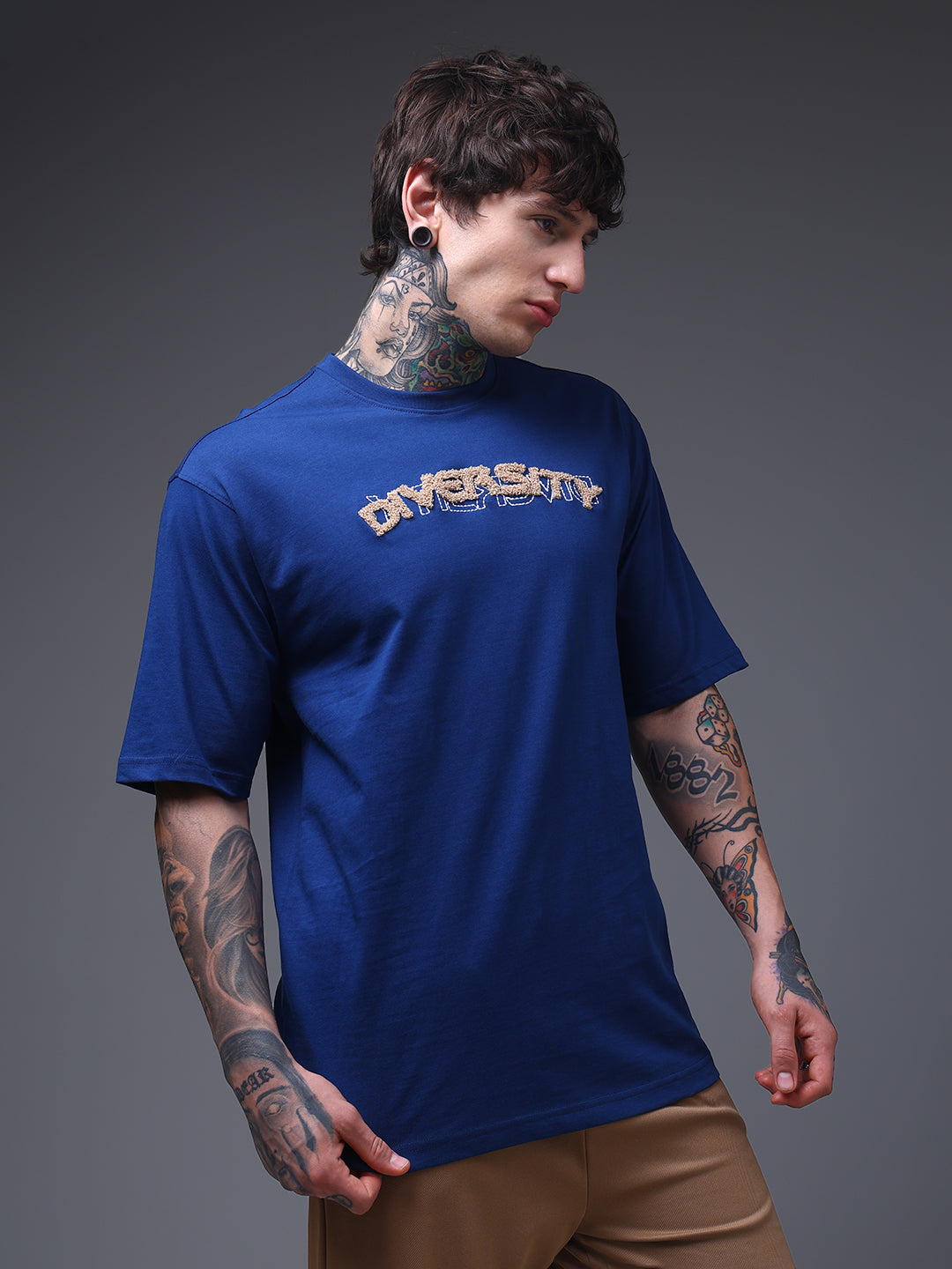 Men's Oversized Embroided Print Blue Tshirt
