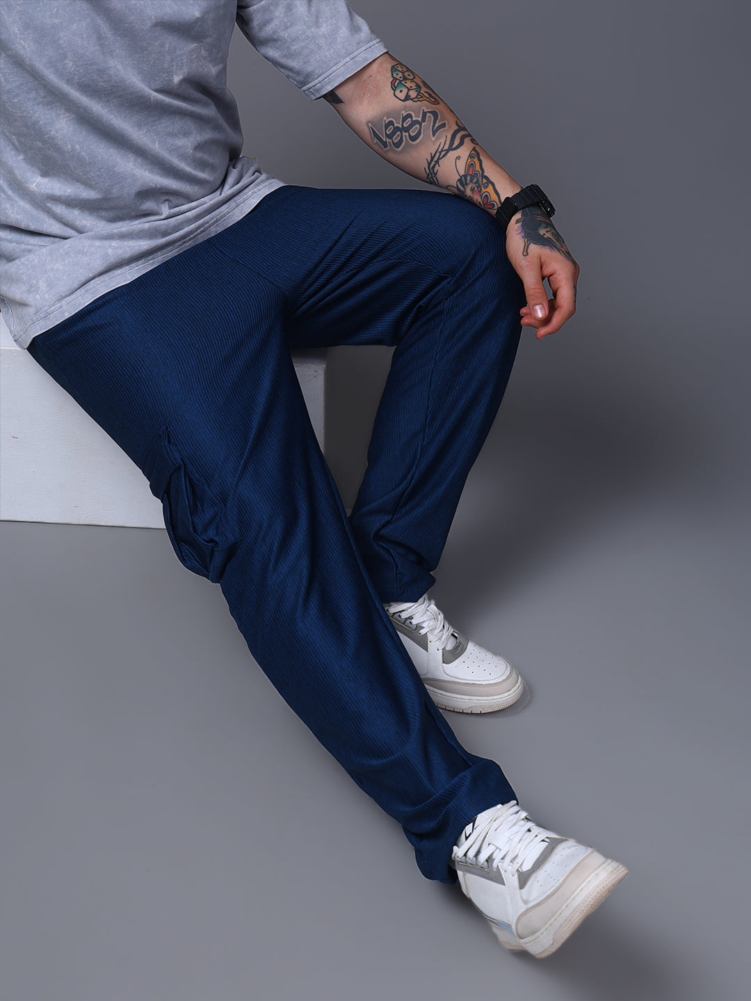Men's Straight Fit Blue Cargo Trousers
