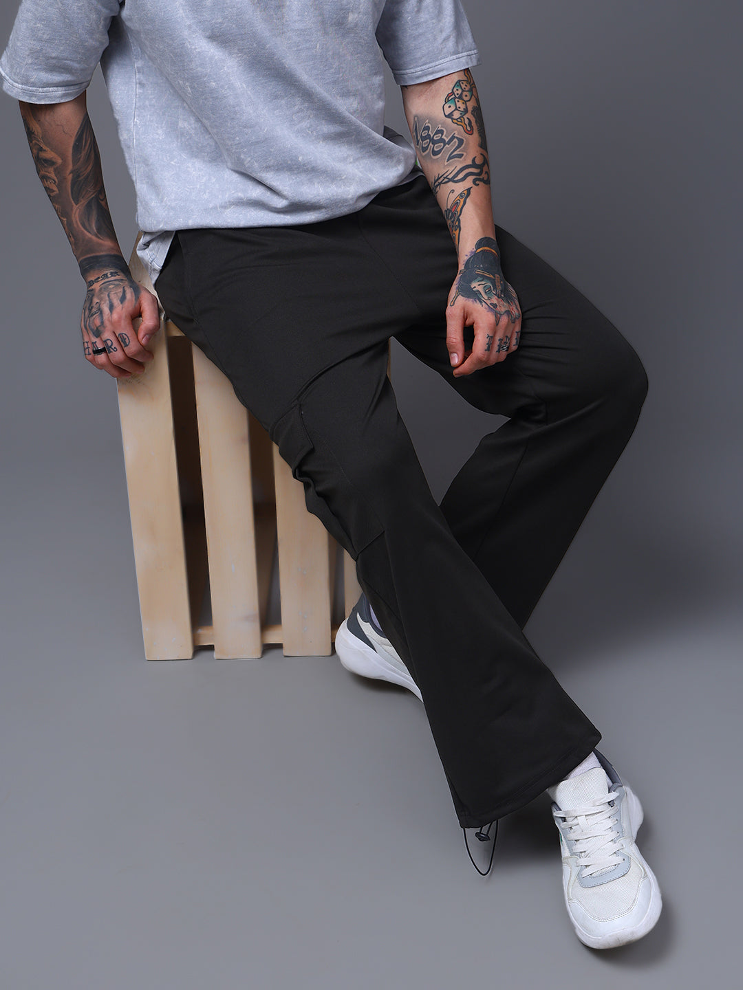 Men's Solid Olive Loose Fit Cargo Pants