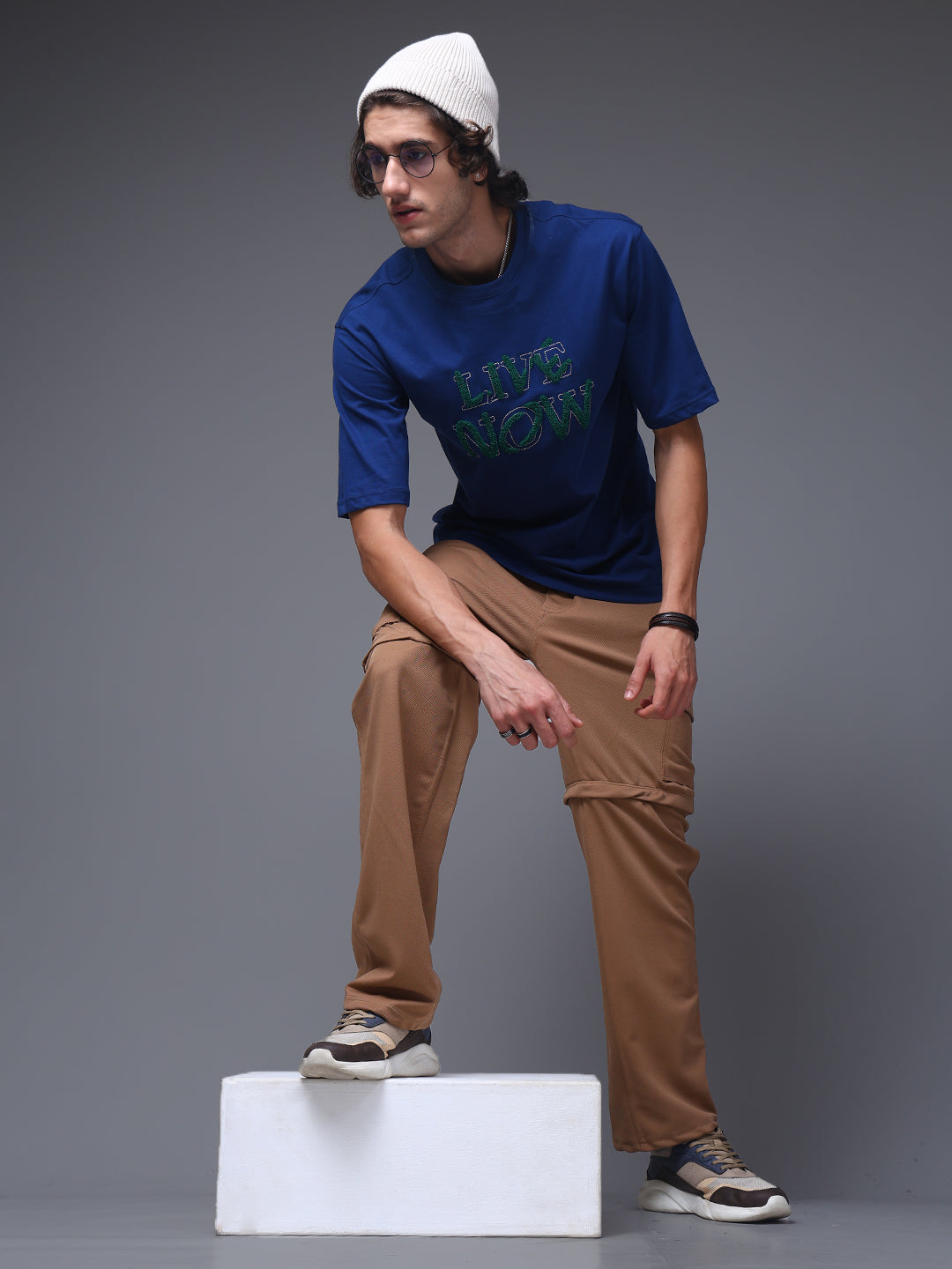 Men's Oversized Embroided Print Blue Tshirt