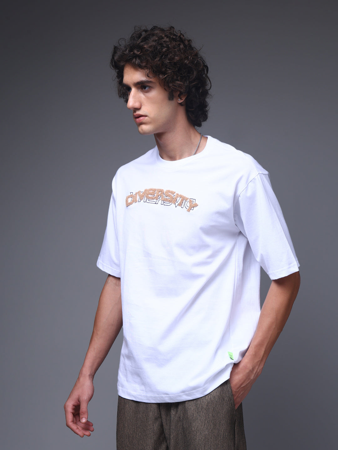 Men's Oversized Embroided Print White Tshirt