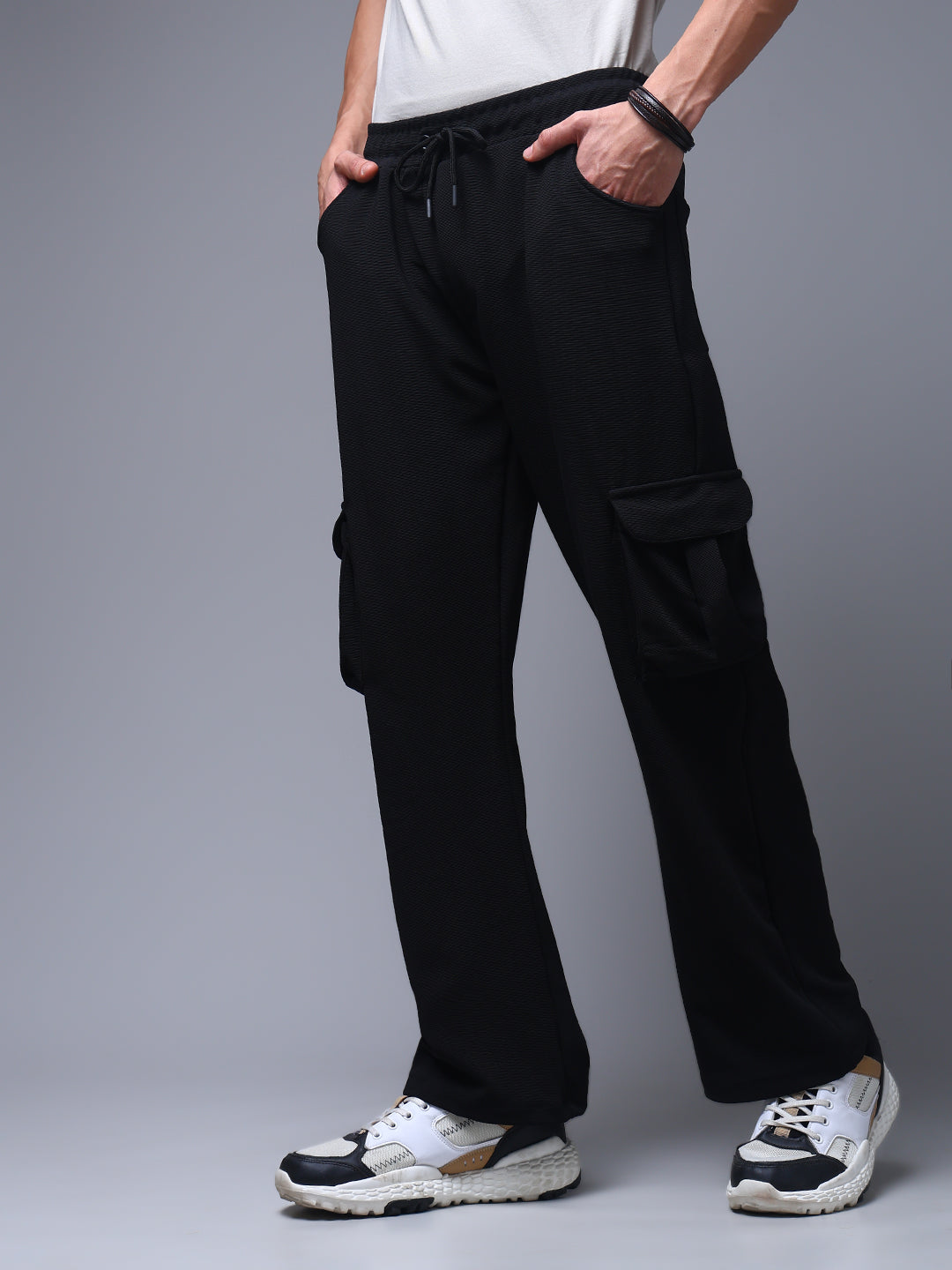 Men's Solid Black Wide Leg Cargo Pants