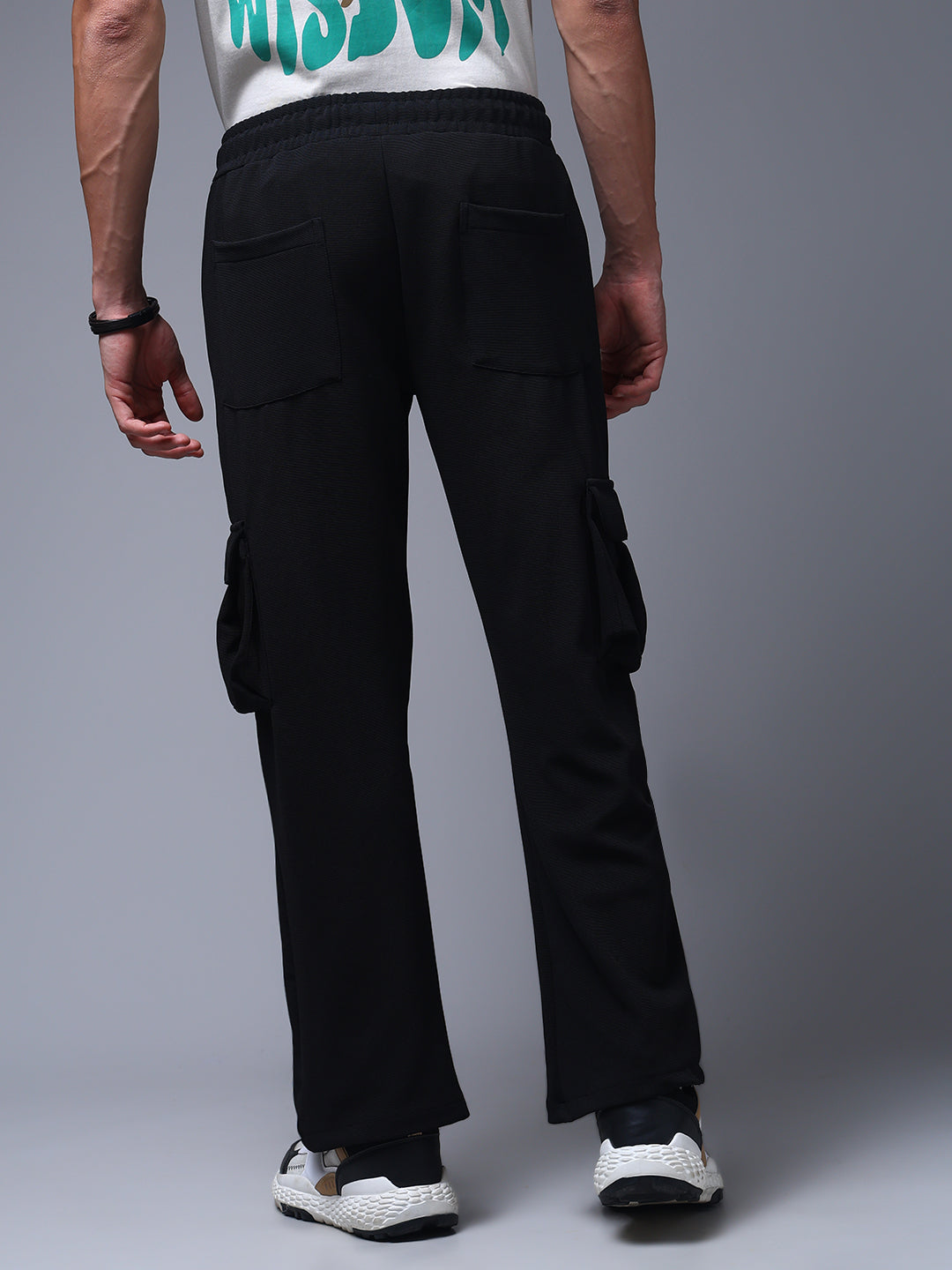 Men's Solid Black Wide Leg Cargo Pants
