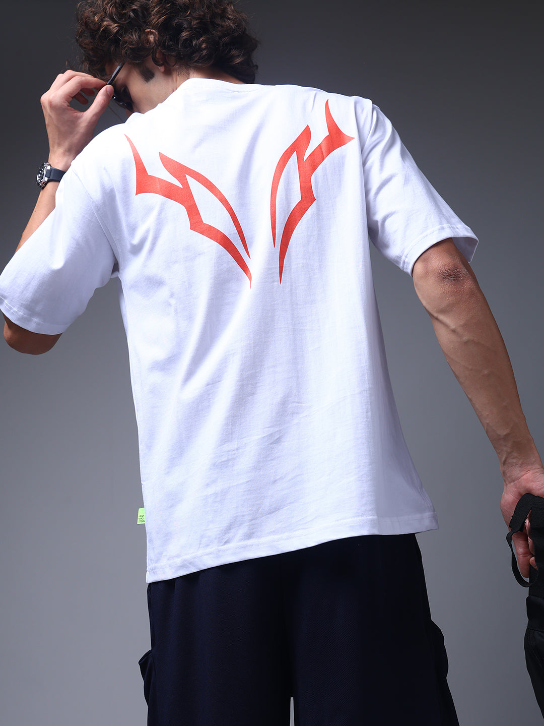 Men's Oversized Backprint White Tshirt
