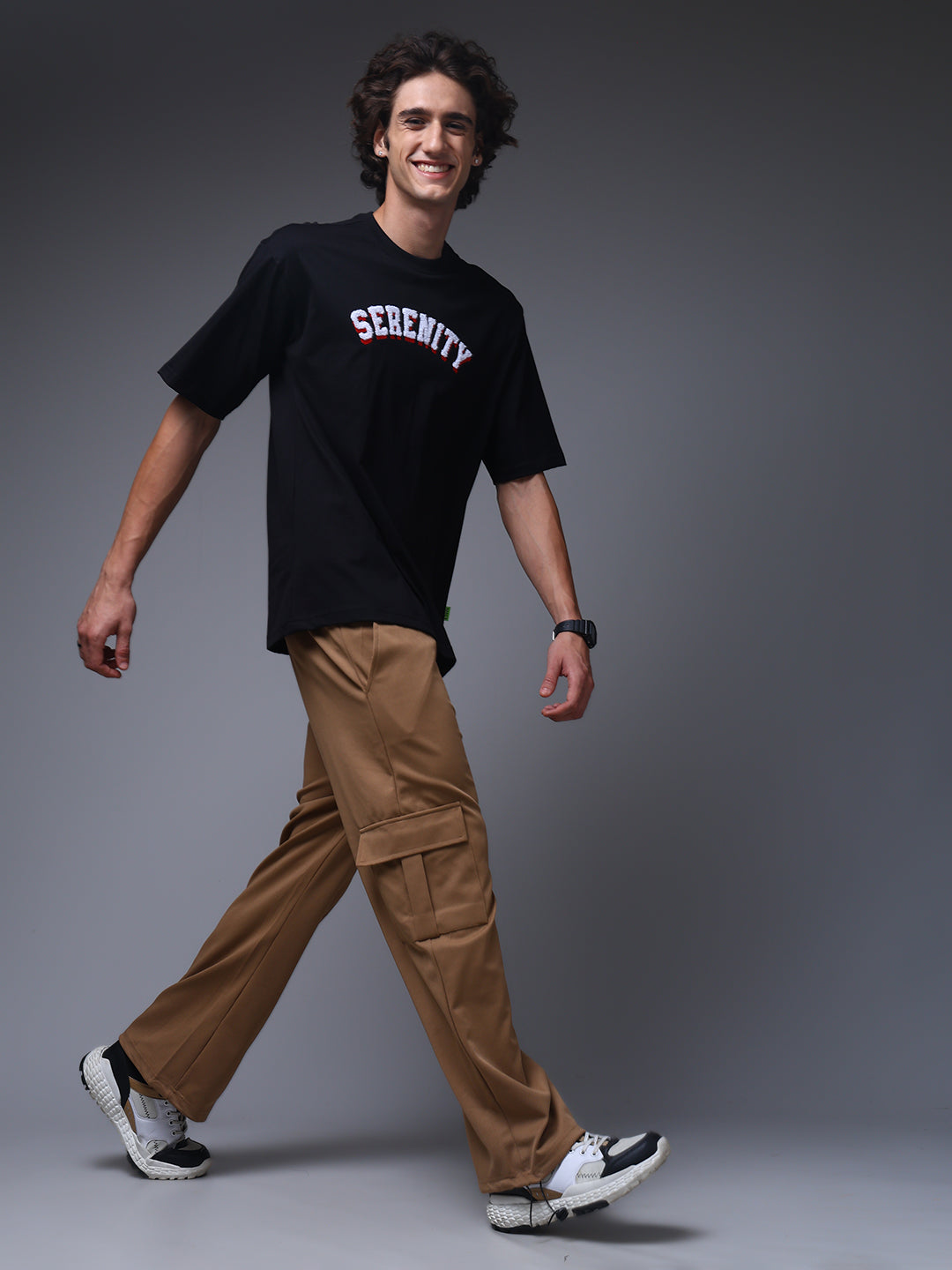Men's Oversized Embroided Print Black Tshirt