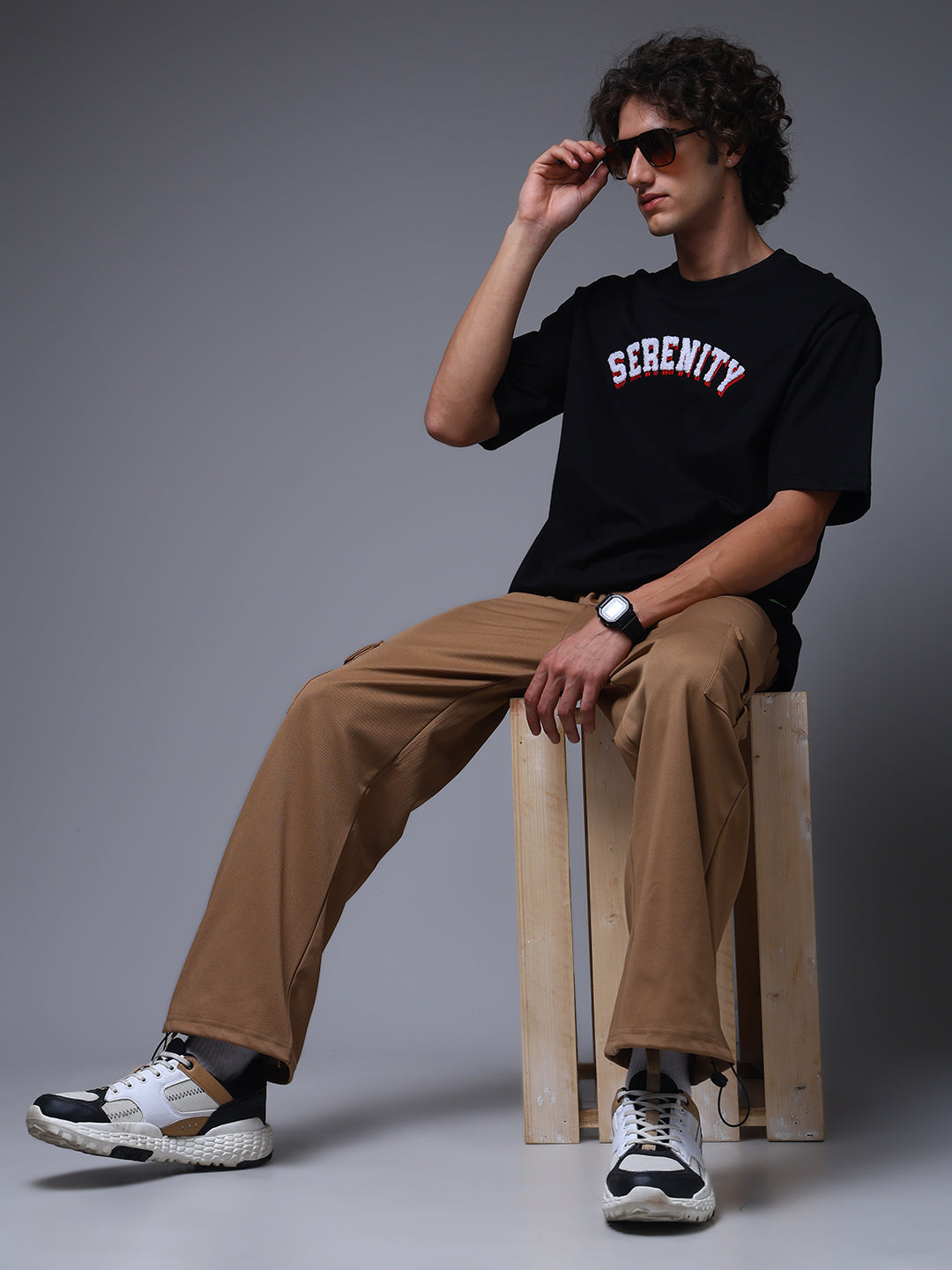 Men's Oversized Embroided Print Black Tshirt