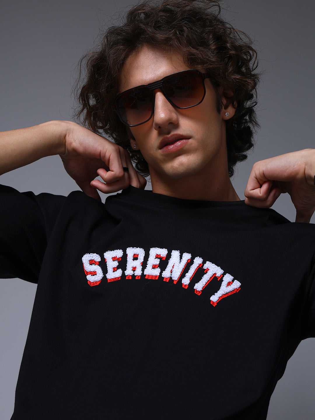 Men's Oversized Embroided Print Black Tshirt