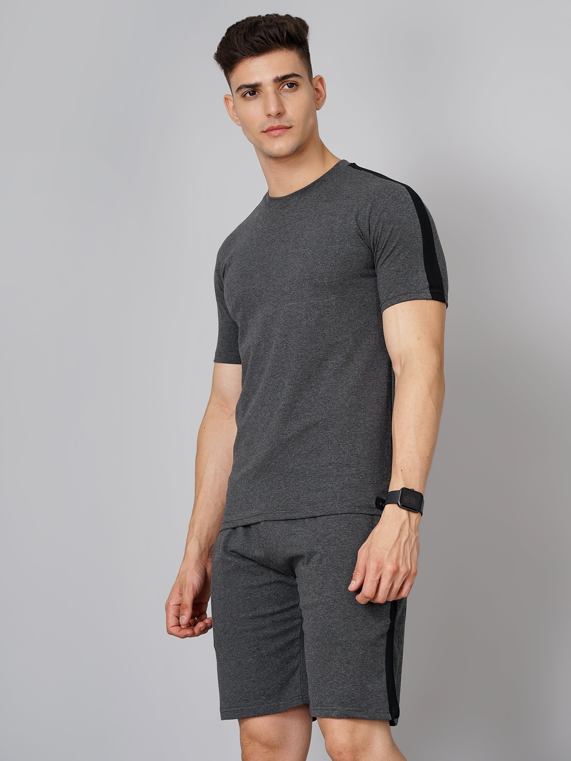 Men Textured Tshirt and shorts cords sets