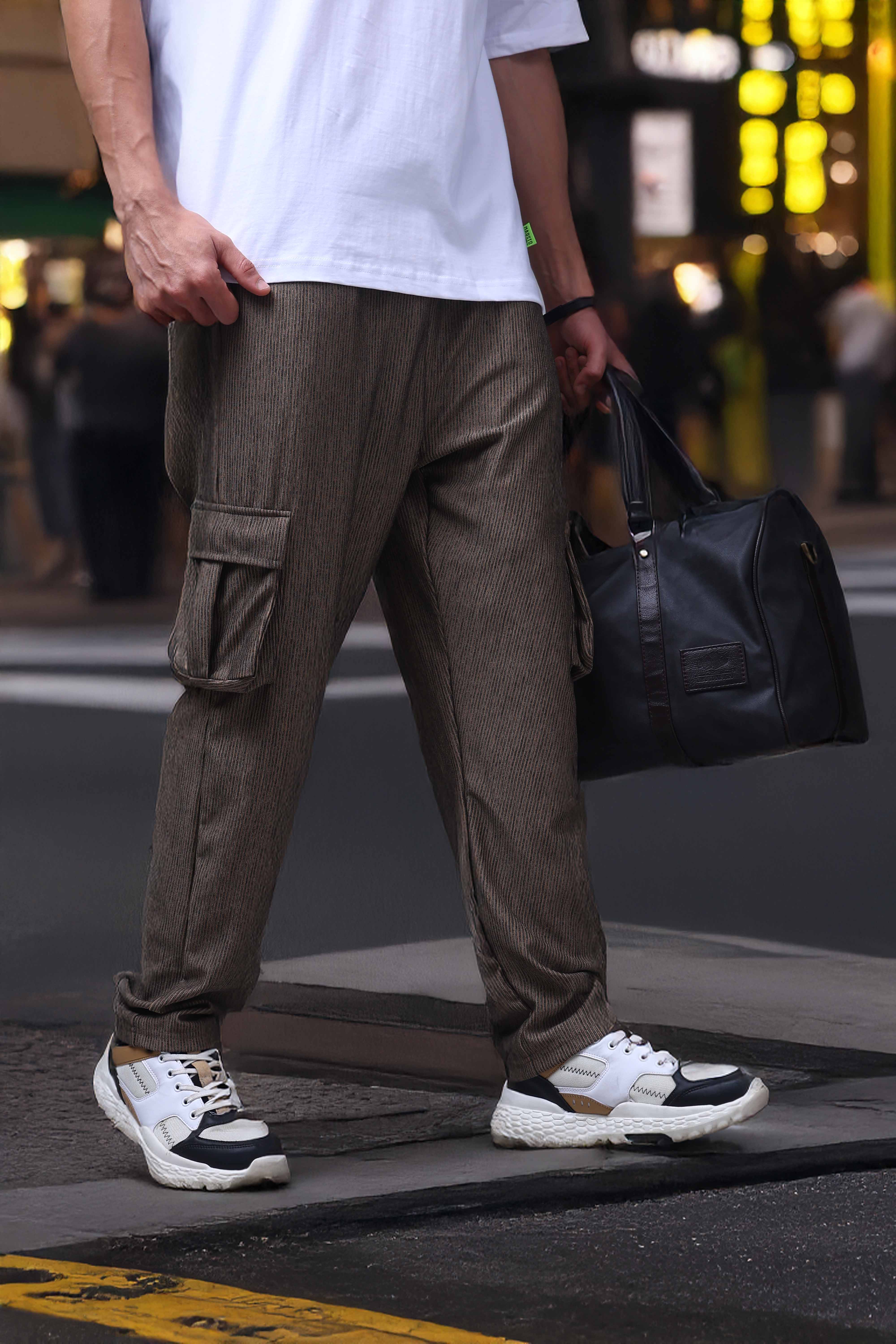 Men's Straight Fit Brown Cargo Trousers