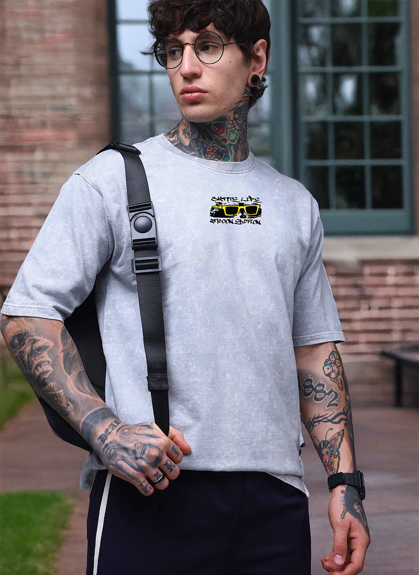 Grey Acid Wash Oversized T-Shirt with Street Graphic Print