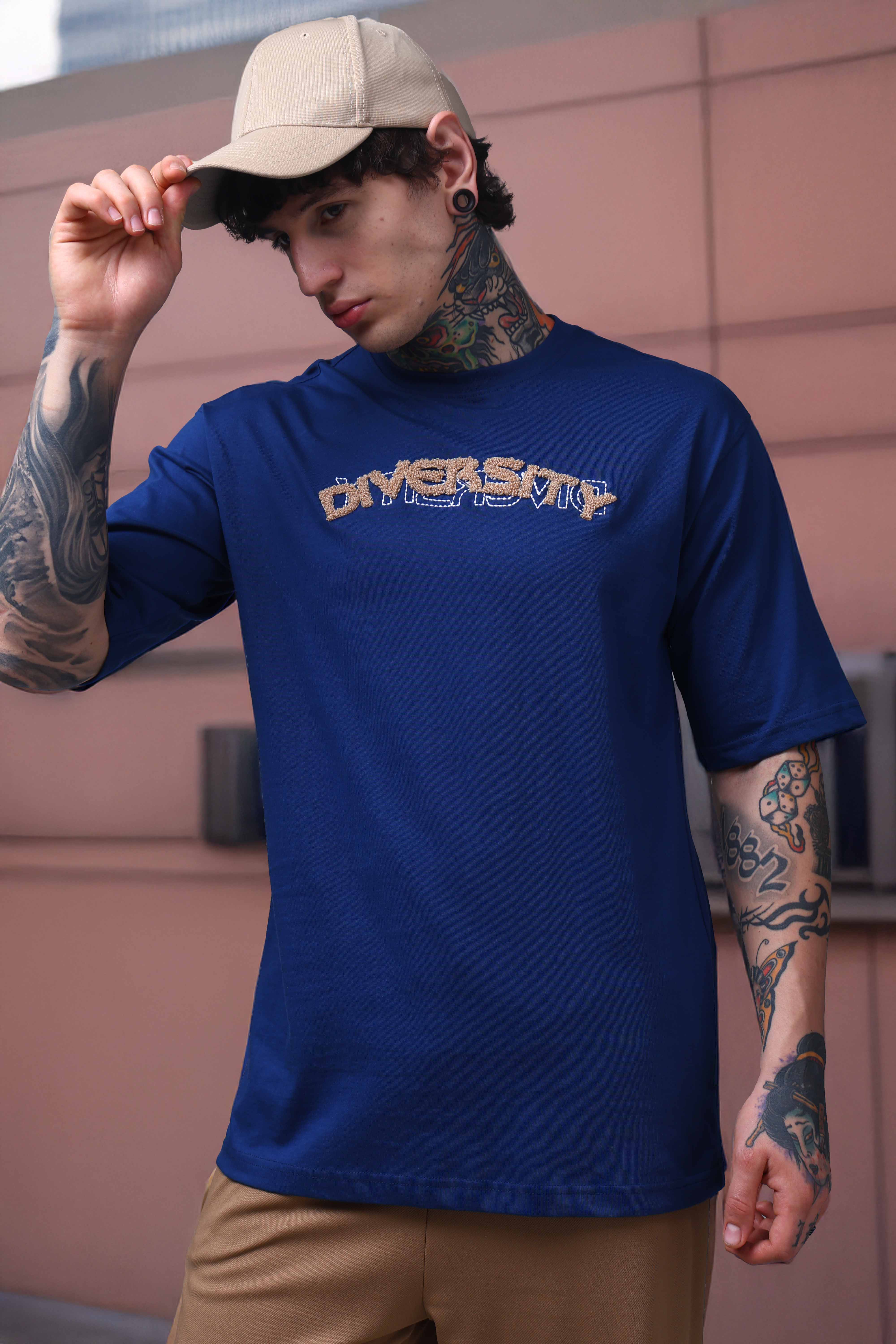 Men's Oversized Embroided Print Blue Tshirt
