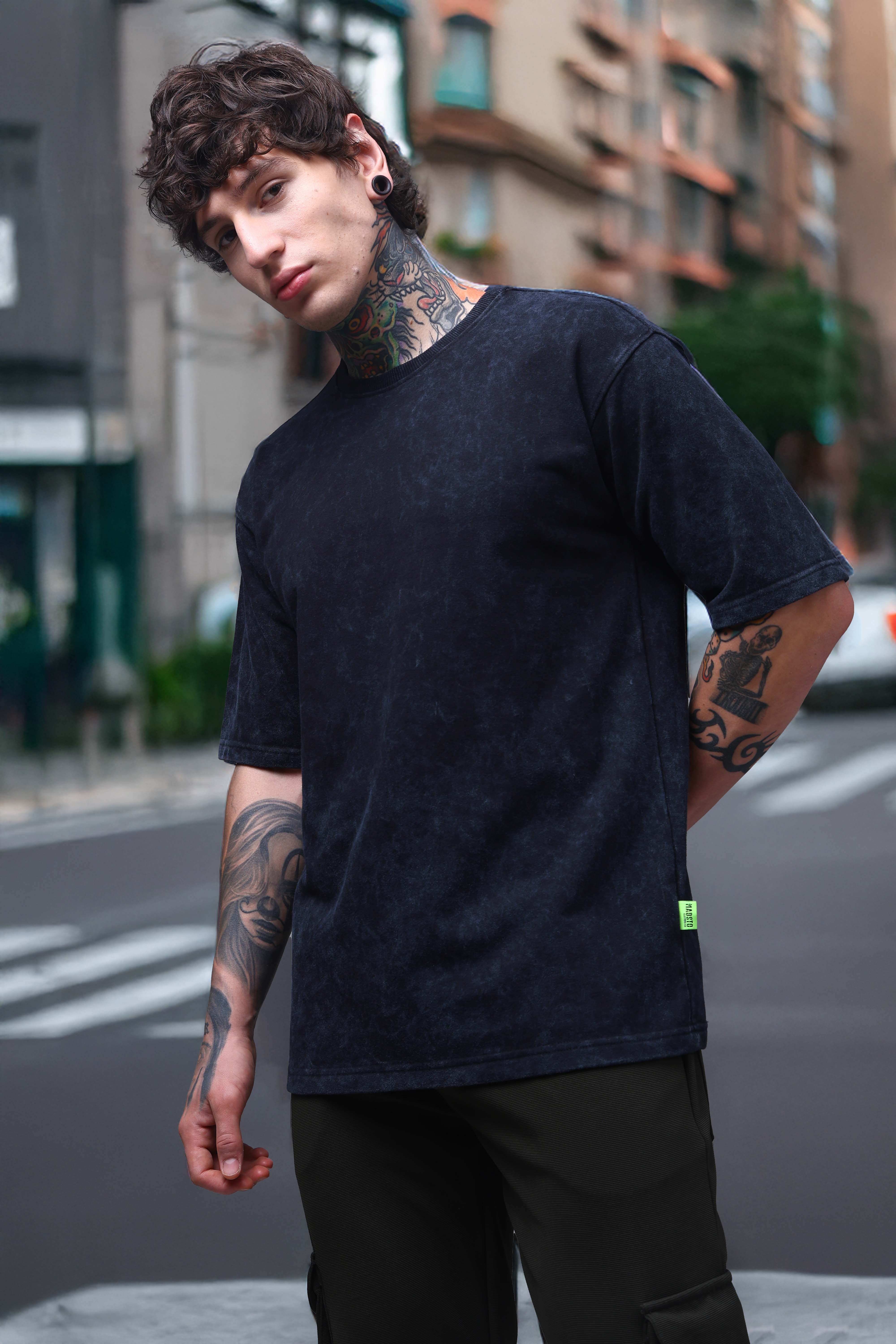 Men's Oversized Acid Washed  Solid  Black Tshirt